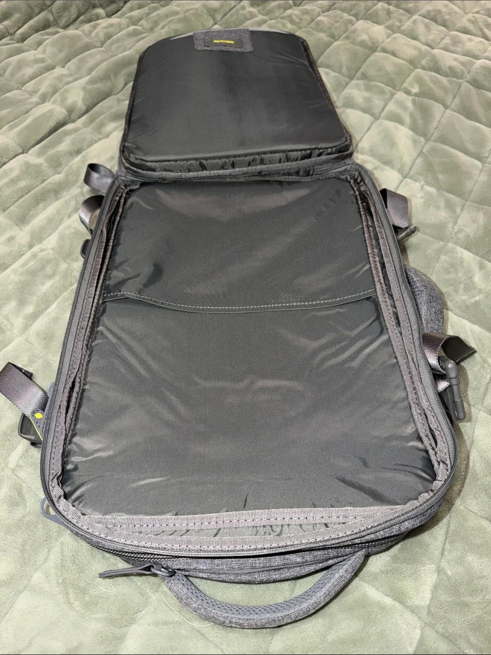 Incase EO Heather Gray Expandable Carry on Travel Backpack